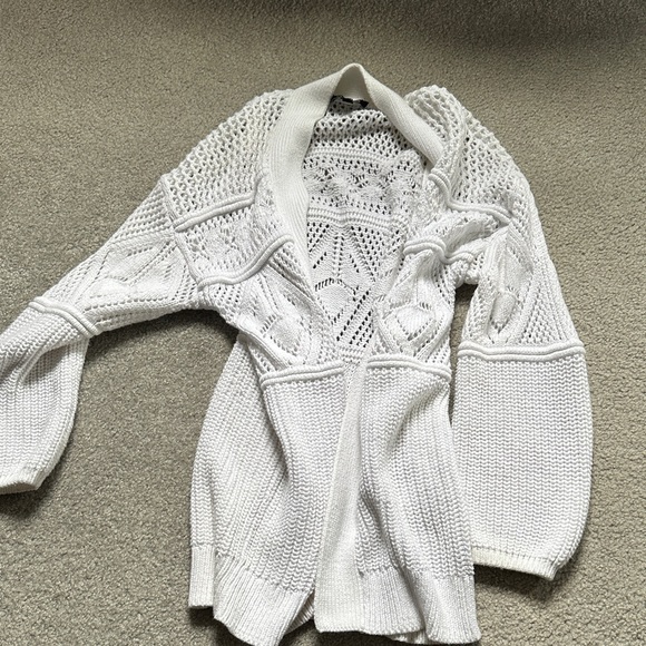 Express balloon sleeve Knit Sweater - Picture 1 of 6